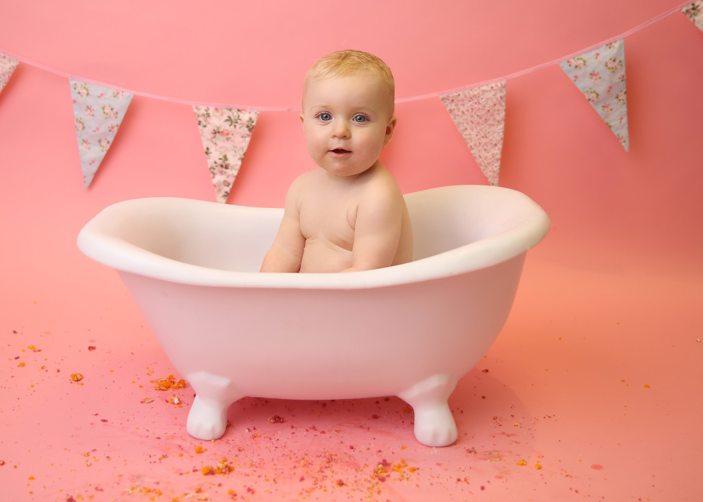 Newborn baby & Family Photography Lowestoft, beccles, great yarmouth, norwich, suffolk, norfolk, children, cake smash, maternity, wedding,